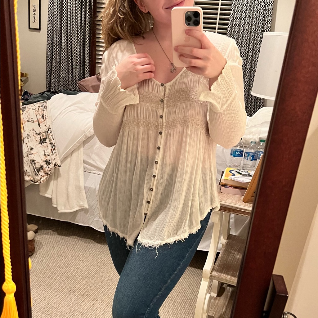 Altar’s State White Top